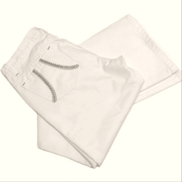 White Western Boot Cut Mid Rise 27 Fit 30x31.5 Embroidered Pocket Rodeo Queen - Picture 1 of 12